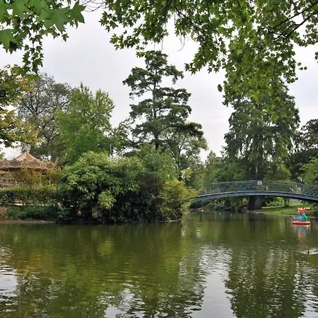 Willa Fronsac Sleeps 10 Pool Monfaucon (Dordogne)