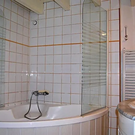 Fronsac Sleeps 10 Pool